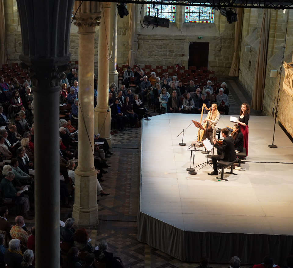 Ensemble ApotropaïK, le 5 octobre 2024 au Réfectoire des moines, Abbaye de Royaumont