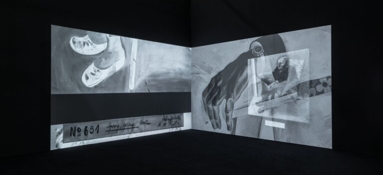 Soutien à l&rsquo;exposition “Nouvelle Objectivité et August Sander” par la production de l&rsquo;œuvre – projection “Retournements”