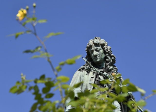 Création de la bourse de recherche doctorale « Arts du passé / Arts du présent » à l’École du Louvre2021 – (EN)