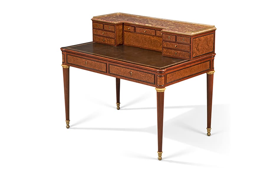 Bureau à gradin